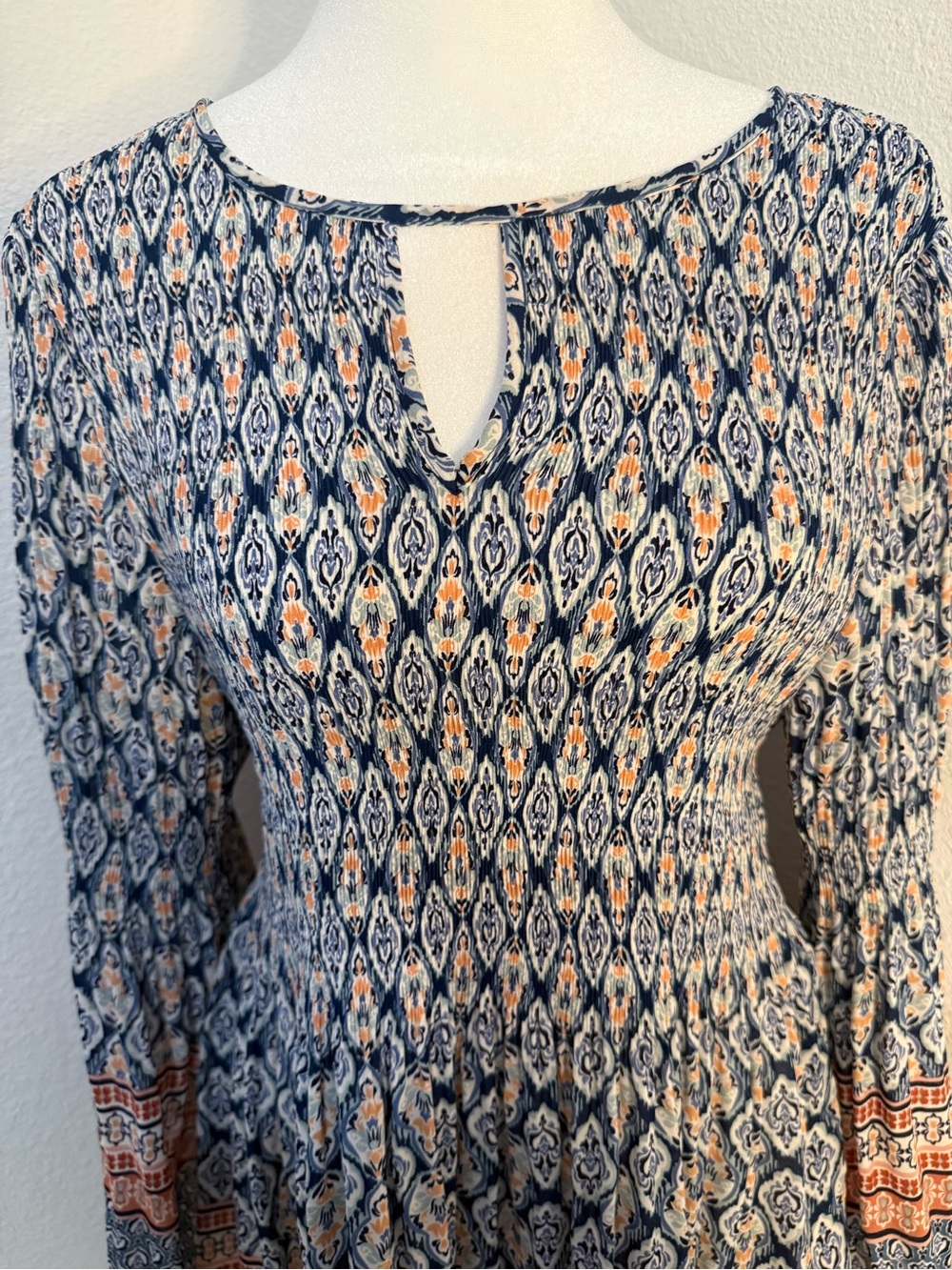 Floral & Ivy Boho Smocked Keyhole Peasant Blouse L - Picture 3 of 8